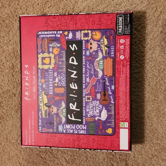 Friends 1000 piece puzzle - Picture 2 of 2